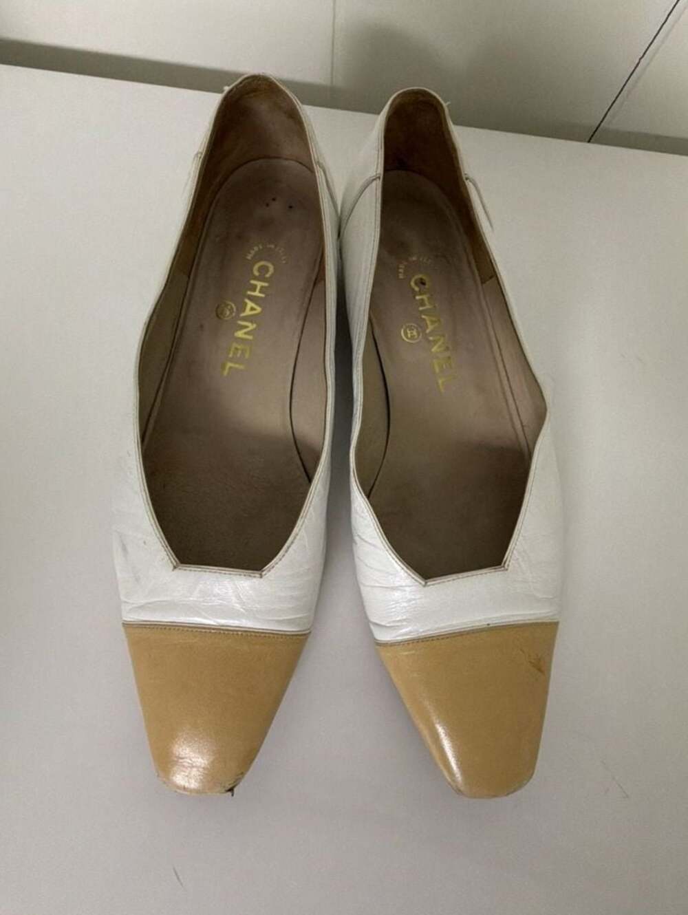 Chanel Vintage Two-Tone Leather Cap Toe Flats